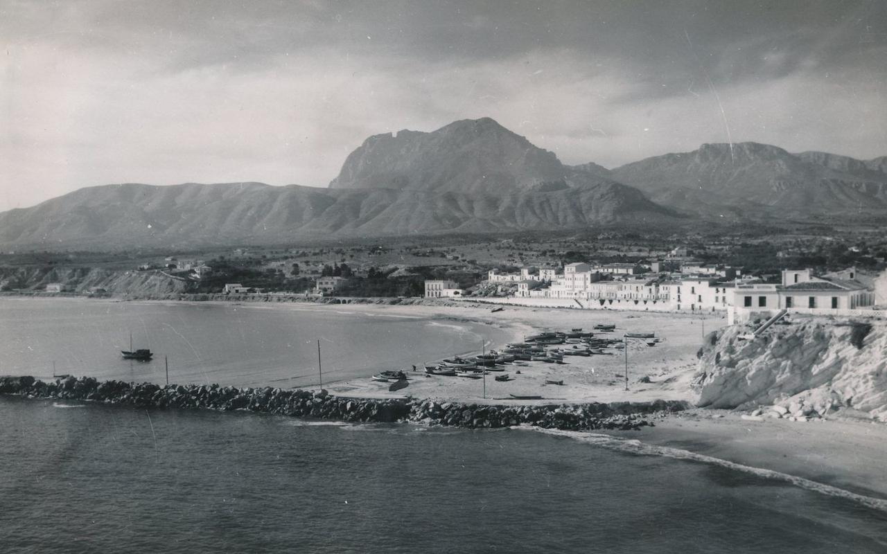 Poniente vom Altstadtfelsen, 1954
